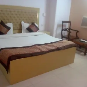 3* Hotel O Landmark