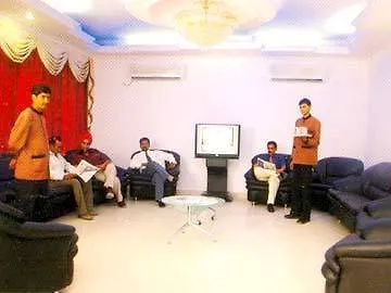Hotel Pablas International, New Delhi, Near Metro